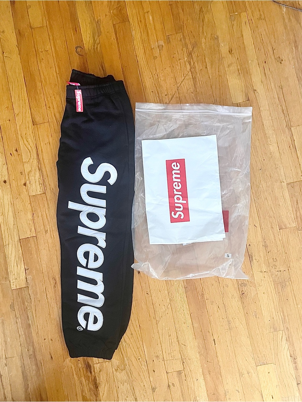 Supreme sweatpants